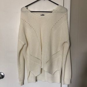 Small cream sweater